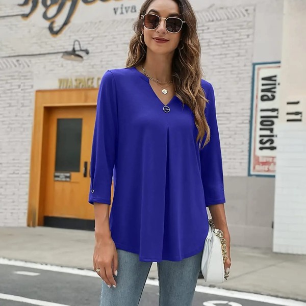 Elisa – Blusa Fluída com Detalhe Metálico